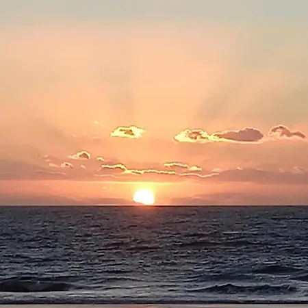 Lyrioshomes Apartamento Frente Al Mar ,