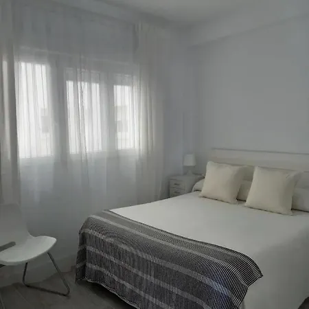 Lyrioshomes Apartamento Frente Al Mar ,